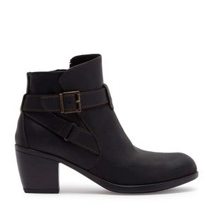 B.O.C BY BORN SHEA BOOTIE